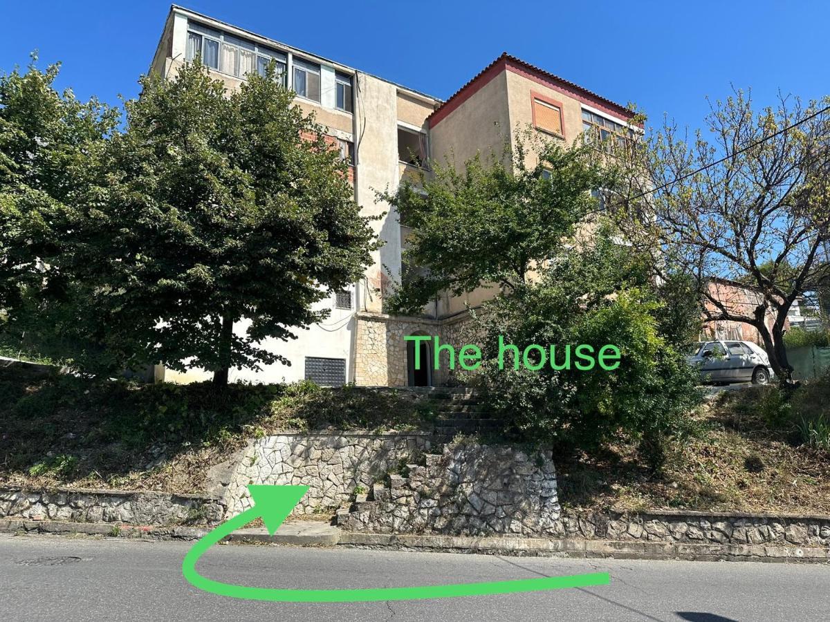 Hoxha House Otel Krujë Dış mekan fotoğraf